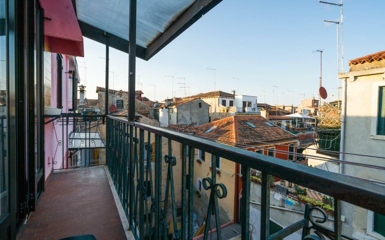 Venetian Roof View Lägenhet Exteriör bild